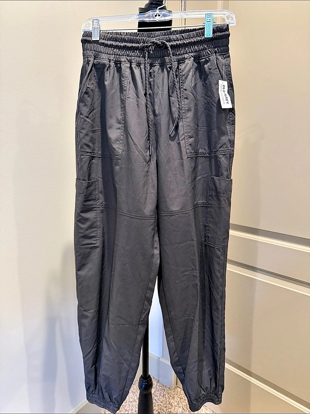 Old Navy Extra High-Waisted StretchTech Cargo Jogger Pants Black XS